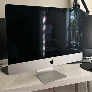 Apple Desktop